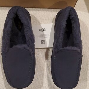 NEW UGG Big Kids Size 6 Eve Blue Suede Slippers With Fur Inside